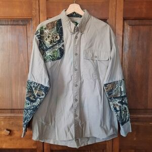 Cabela's Tan Camo Shooting Padded Hunting Button Up Shirt Size Large *FLAWED*